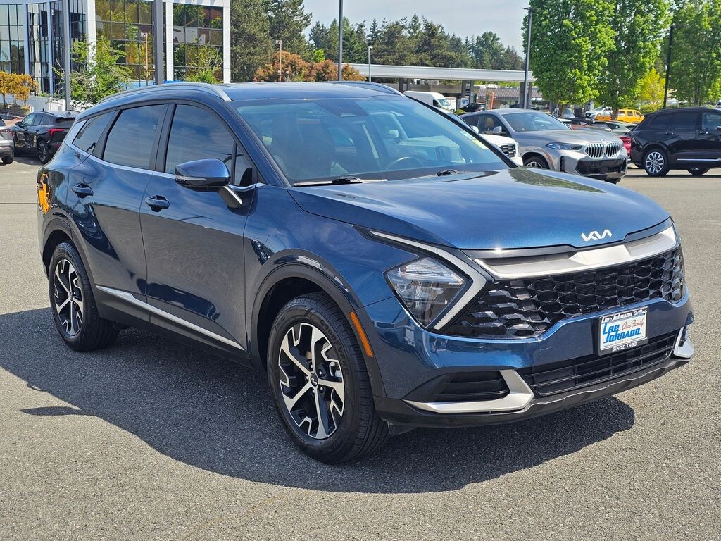 Used 2023 Kia Sportage Hybrid EX SUV