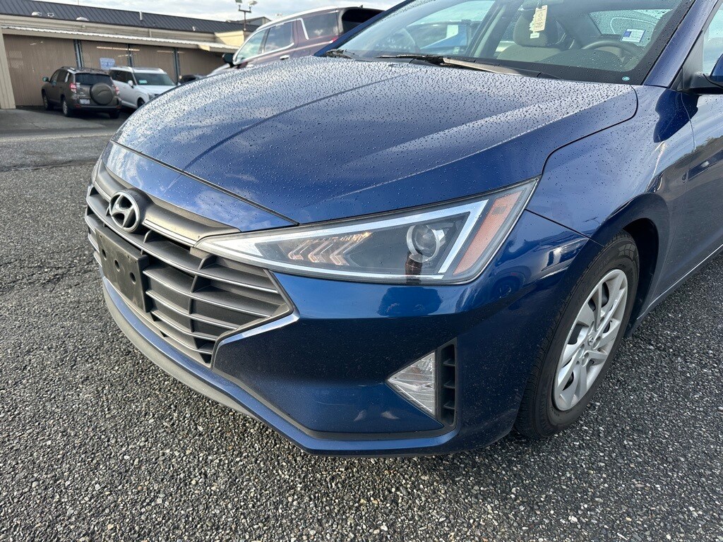 Used 2019 Hyundai Elantra SE Sedan