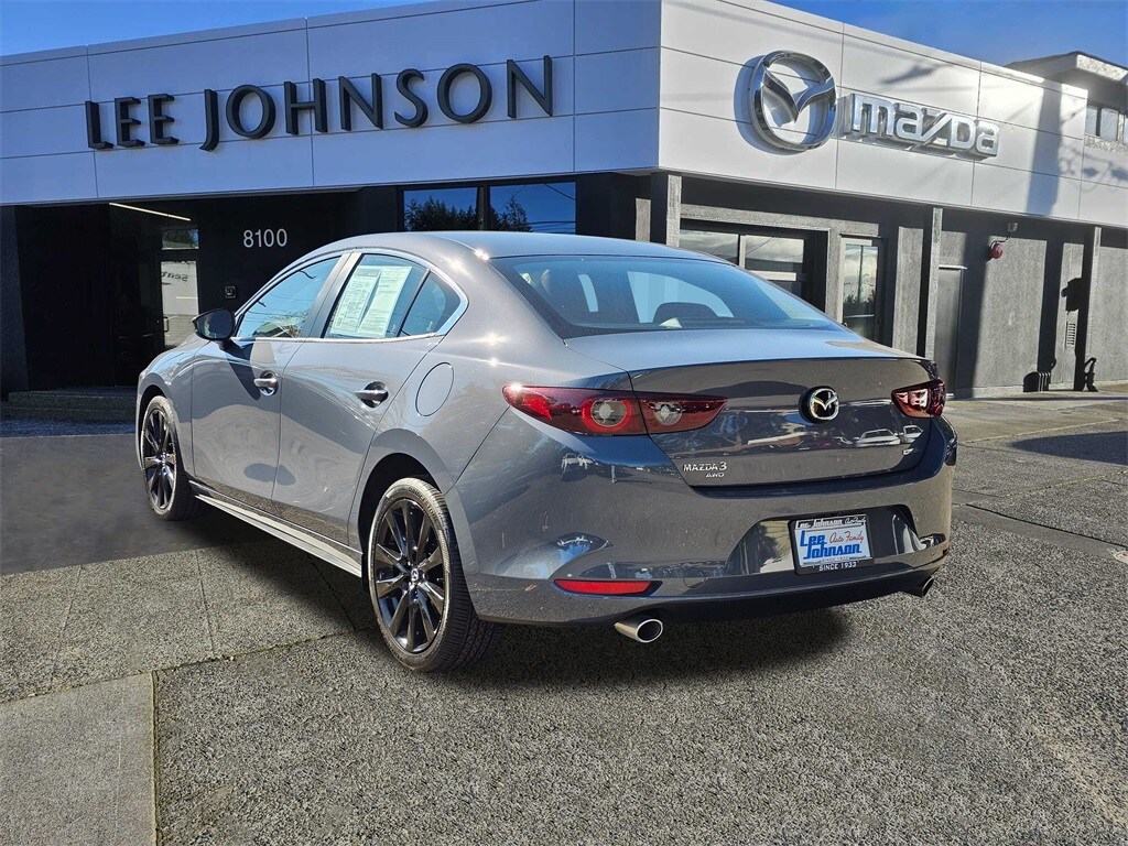 2025 Mazda Mazda3 Sedan 2.5 s Carbon photo 2