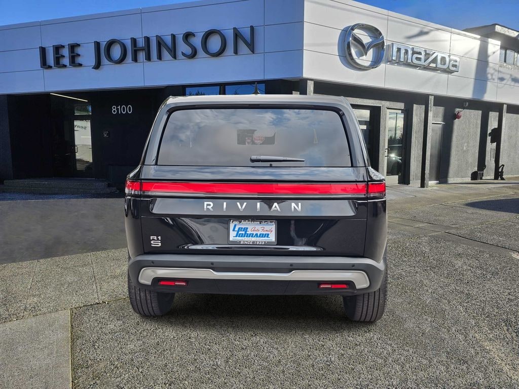 Used 2024 Rivian R1S Adventure SUV