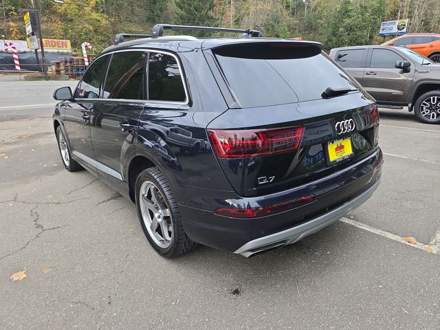 2017 Audi Q7 3.0T Premium Plus photo 2
