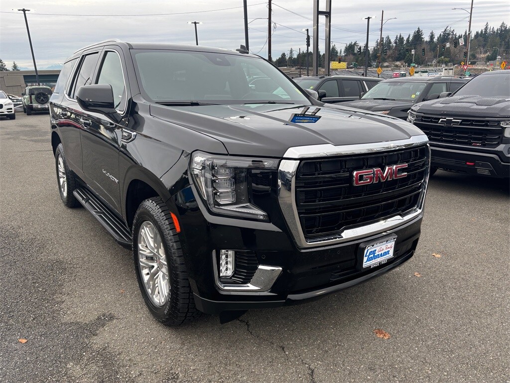 Used 2023 GMC Yukon SLE SUV