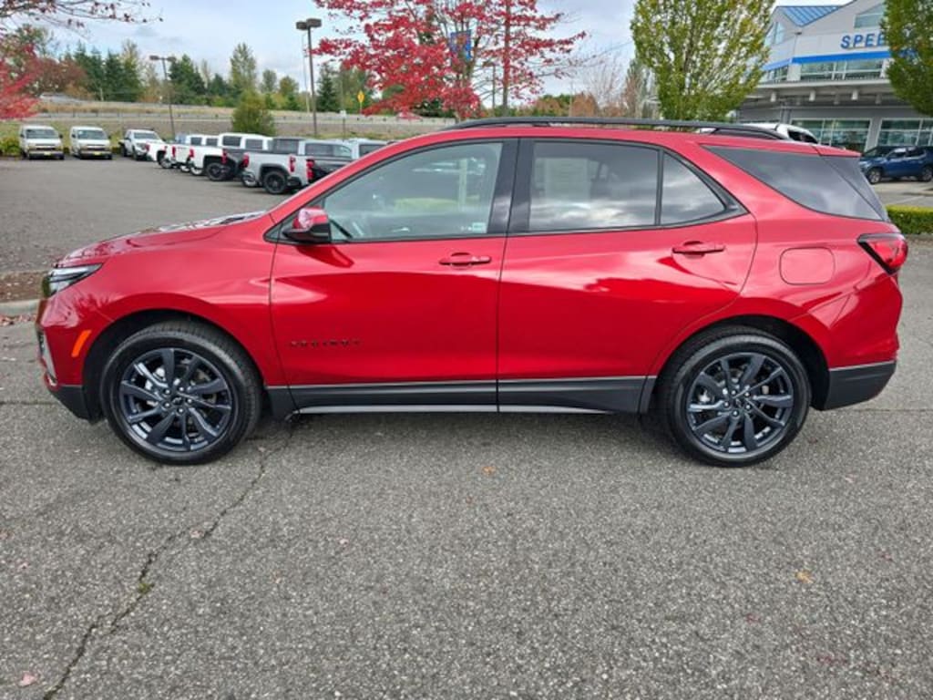 Used 2024 Chevrolet Equinox RS SUV