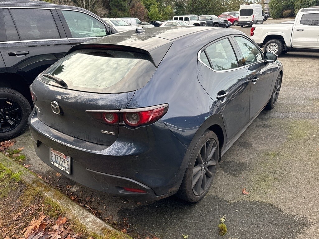 2019 Mazda Mazda3 Hatchback Premium photo 2