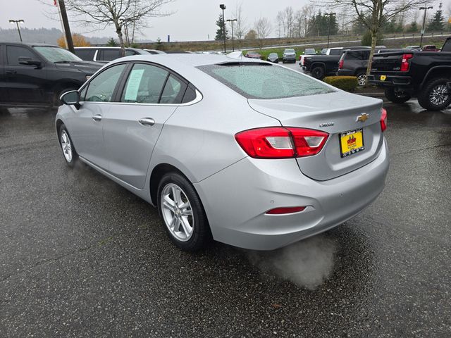 2018 Chevrolet Cruze LT photo 4