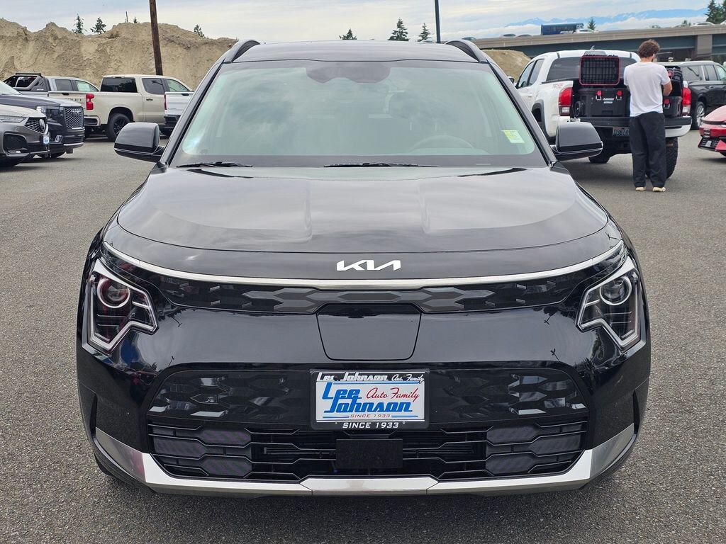 Used 2025 Kia Niro EV Wind SUV