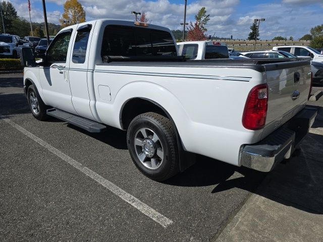 2015 Ford F-250 Lariat photo 2