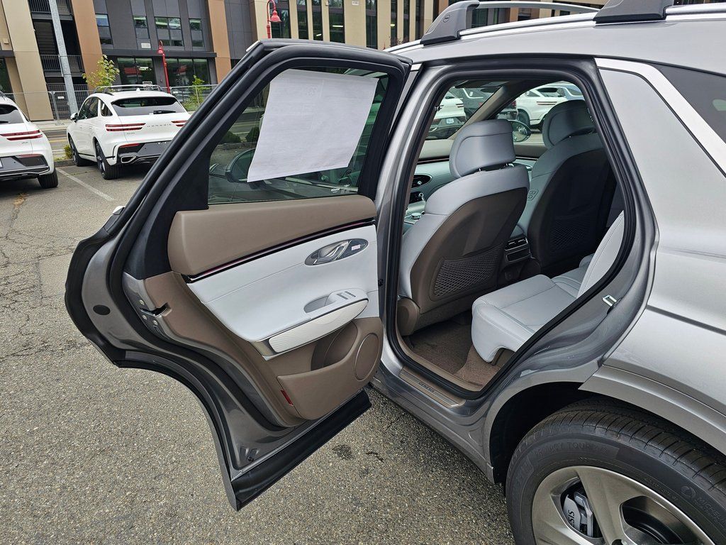 2026 GENESIS GV70 Advanced - Photo 22