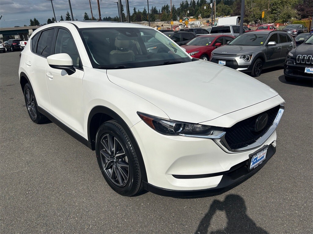 2018 Mazda CX-5 Touring photo 3