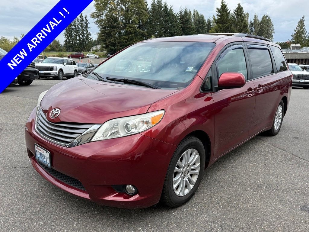 Used 2012 Toyota Sienna Base Van