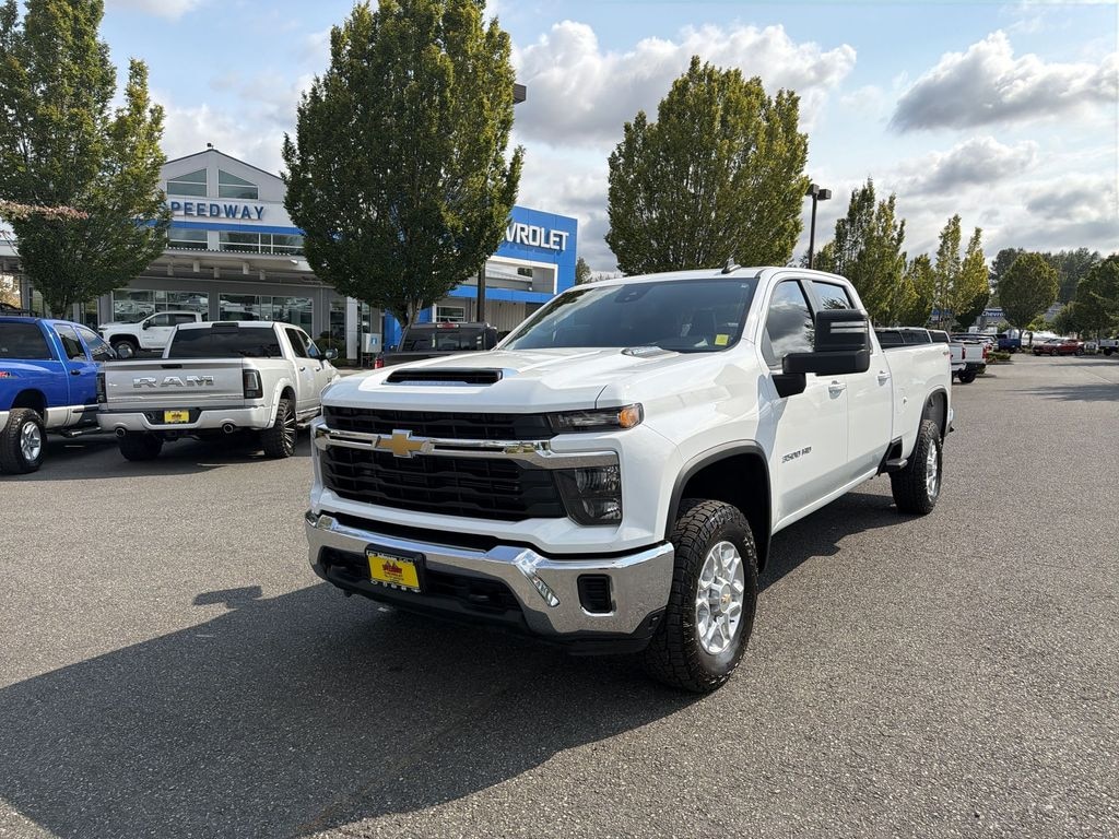 Used 2026 Chevrolet Silverado 3500 HD LT Truck Crew Cab