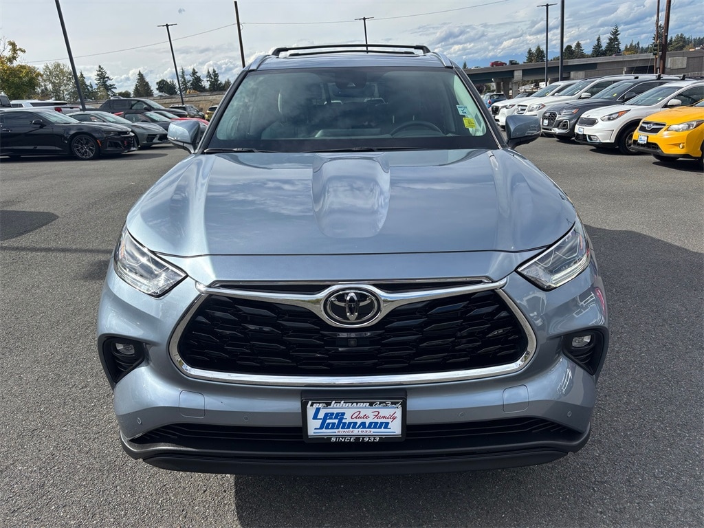 Used 2022 Toyota Highlander Limited SUV
