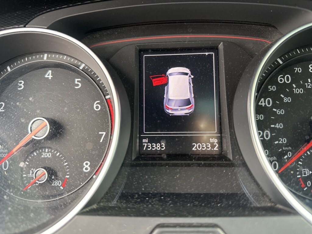 2015 Volkswagen Golf GTI Autobahn photo 3