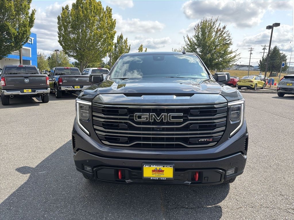 Used 2024 GMC Sierra 1500 AT4 Truck Crew Cab