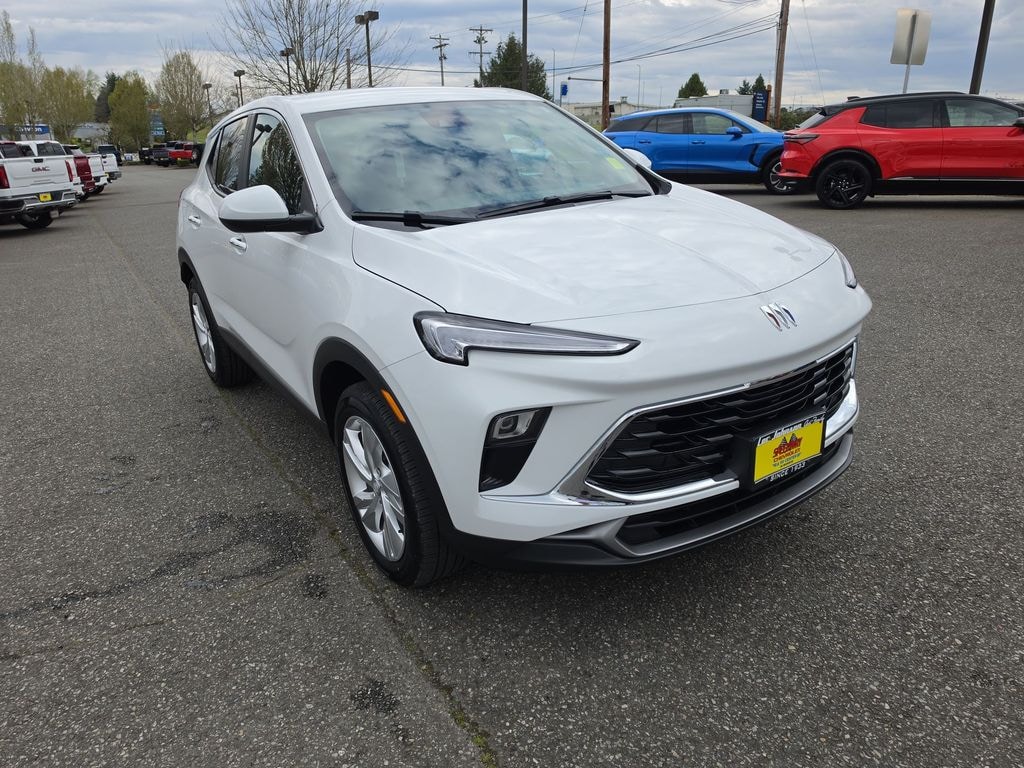 Used 2024 Buick Encore GX Preferred SUV