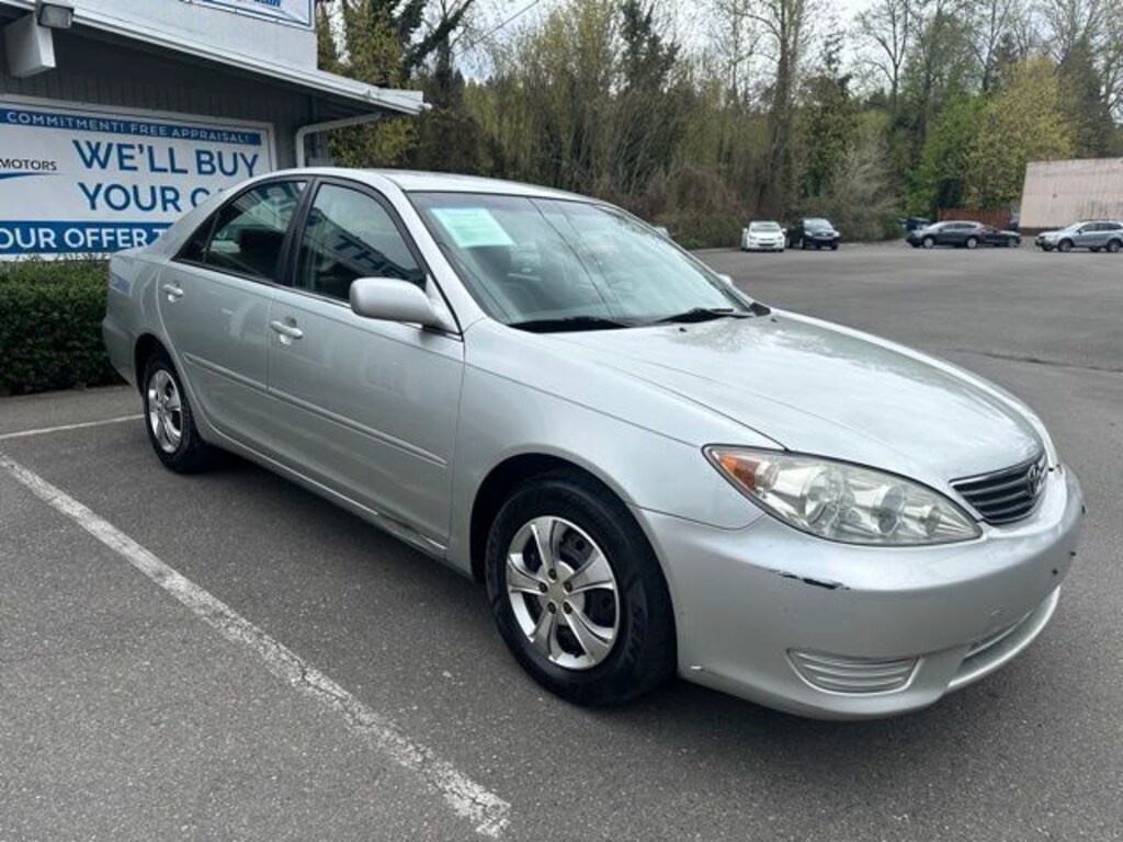 Used 2005 Toyota Camry STD Sedan