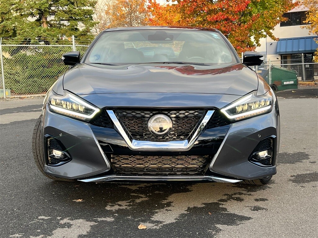 Used 2023 Nissan Maxima SR Sedan