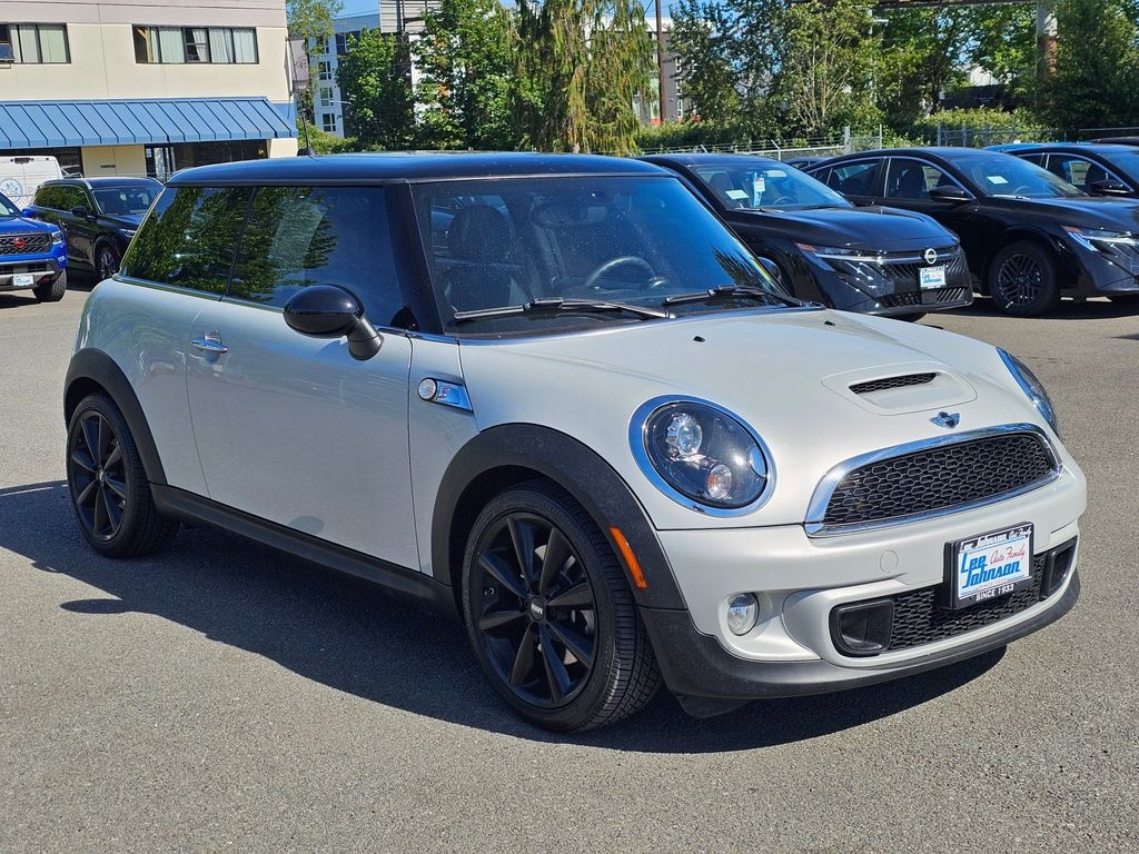 Used 2013 MINI Hardtop Base Hatchback
