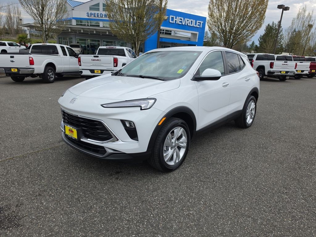 Used 2024 Buick Encore GX Preferred SUV