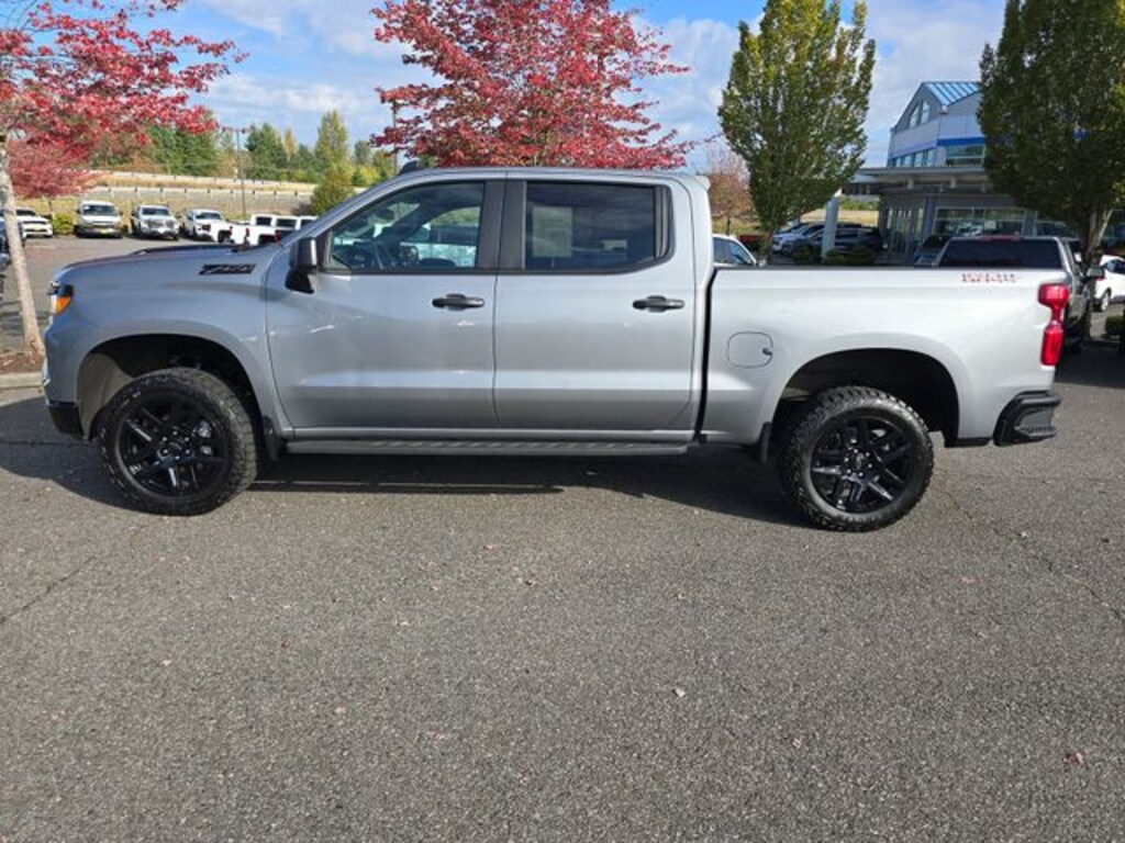 Used 2024 Chevrolet Silverado 1500 Custom Trail Boss Truck Crew Cab