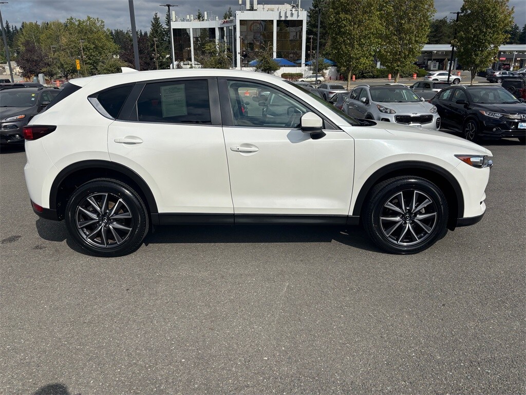 2018 Mazda CX-5 Touring photo 4