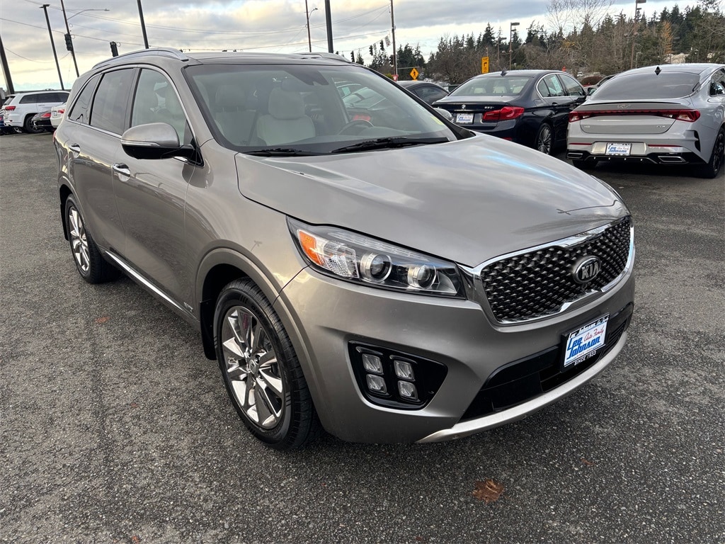 Used 2017 Kia Sorento SX Limited SUV