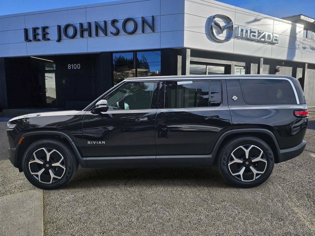 Used 2024 Rivian R1S Adventure SUV