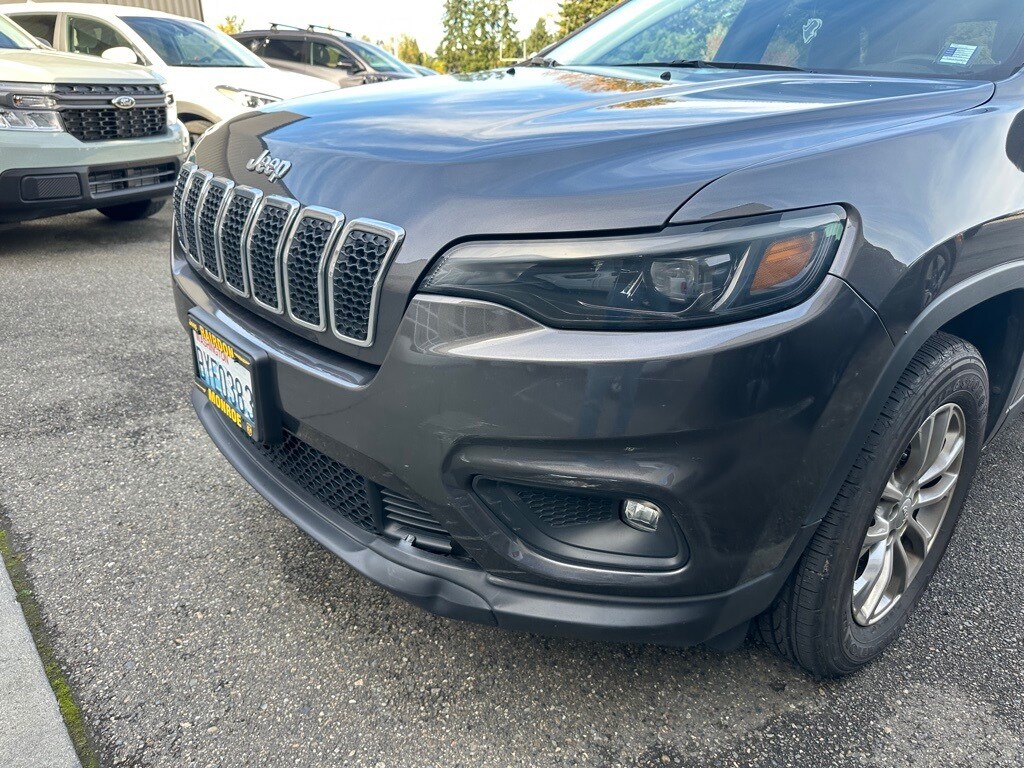 Used 2021 Jeep Cherokee Latitude Plus SUV