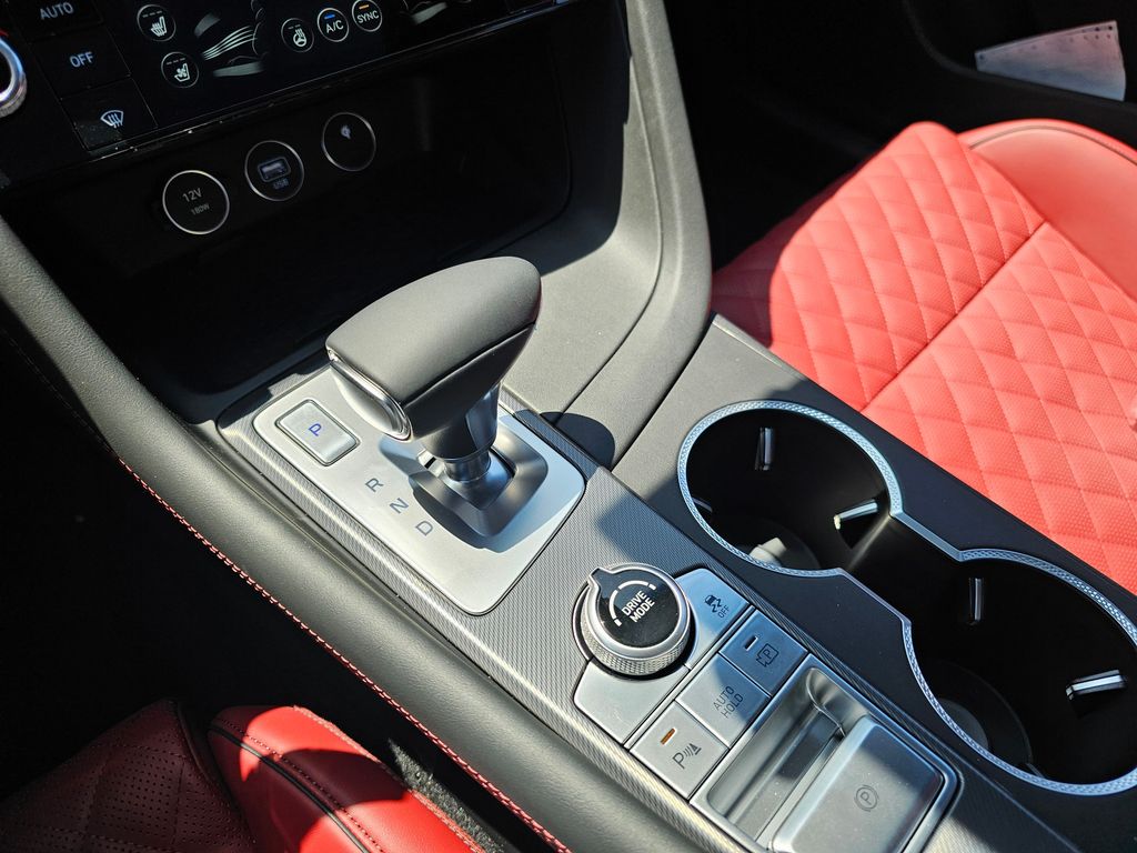 2025 GENESIS G70 Sport Advanced - Photo 30