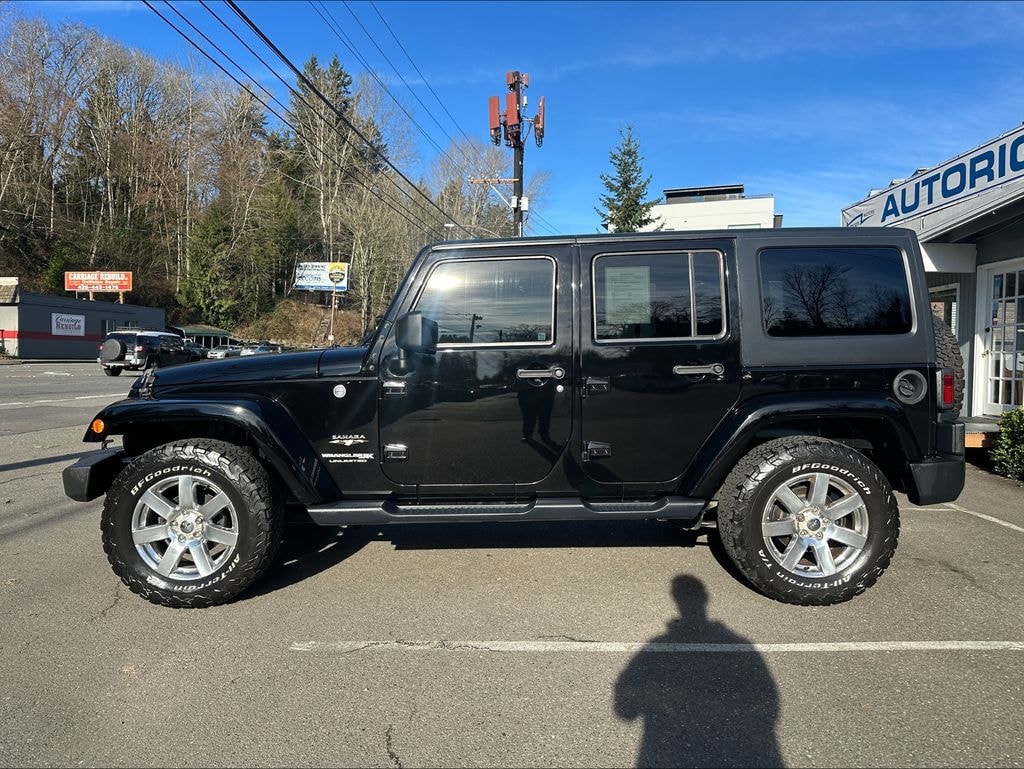 Used 2018 Jeep Wrangler JK Unlimited Sahara SUV