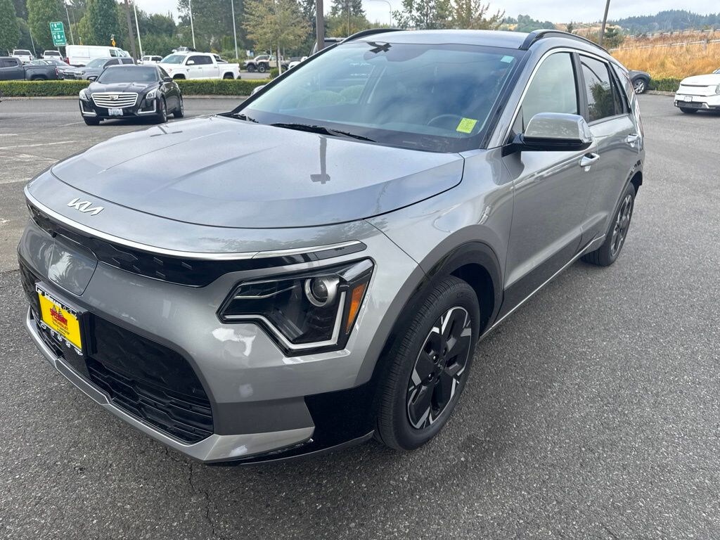 Used 2024 Kia Niro EV Wind SUV