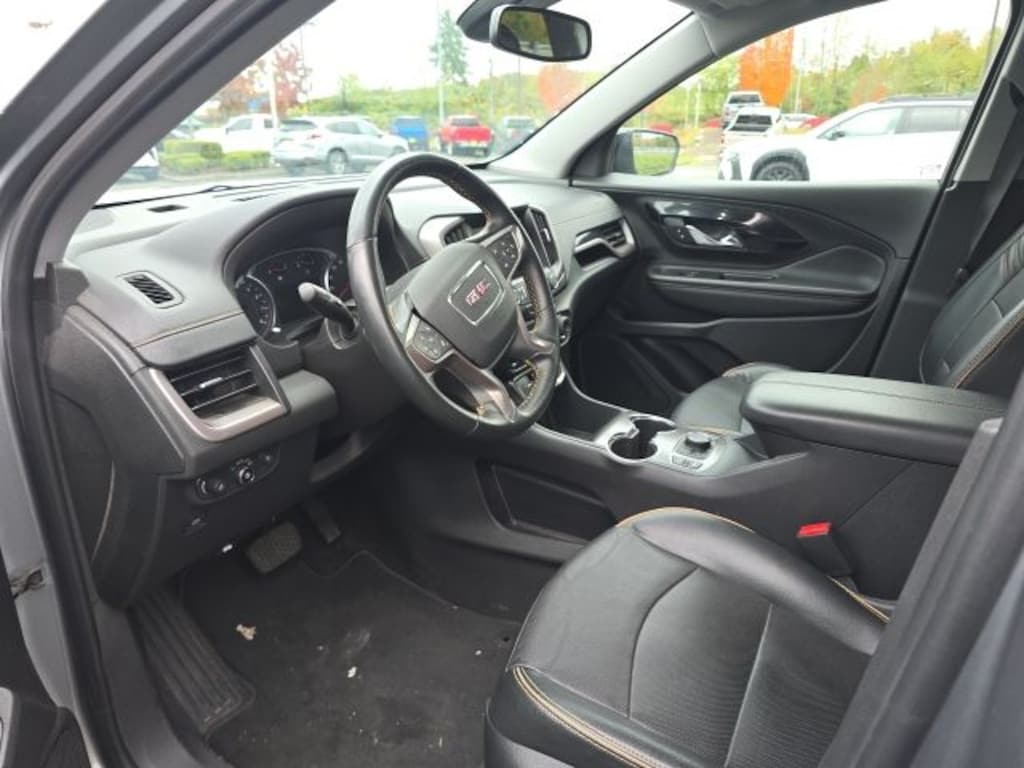 Used 2023 GMC Terrain AT4 SUV