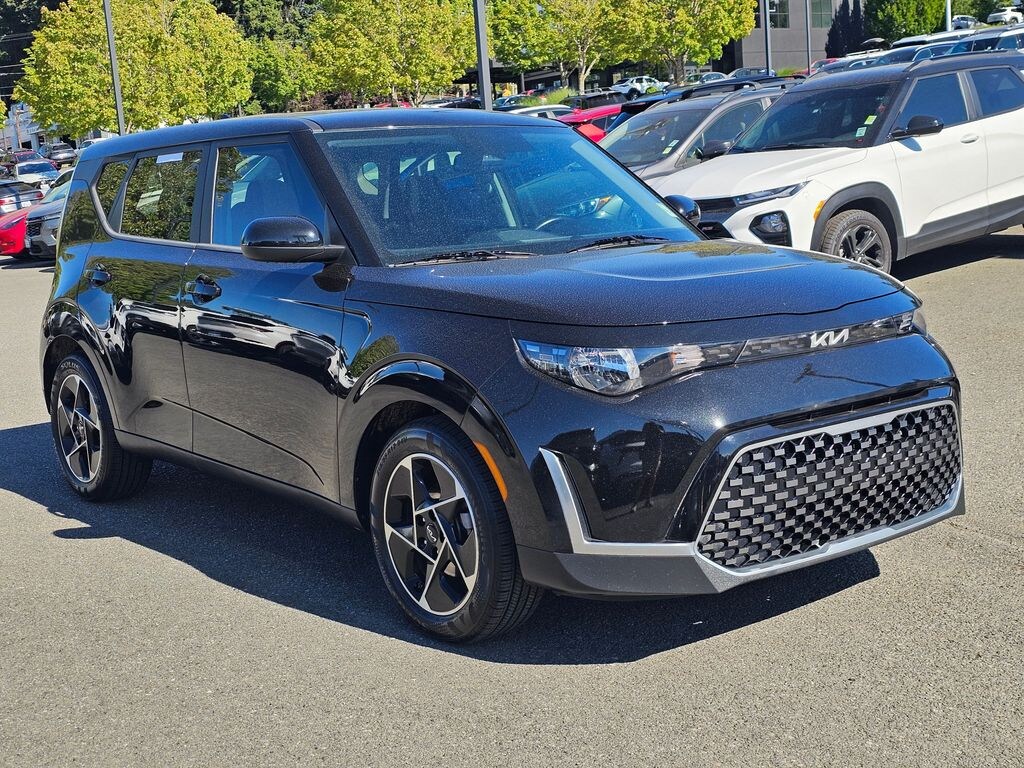 Used 2023 Kia Soul EX Hatchback