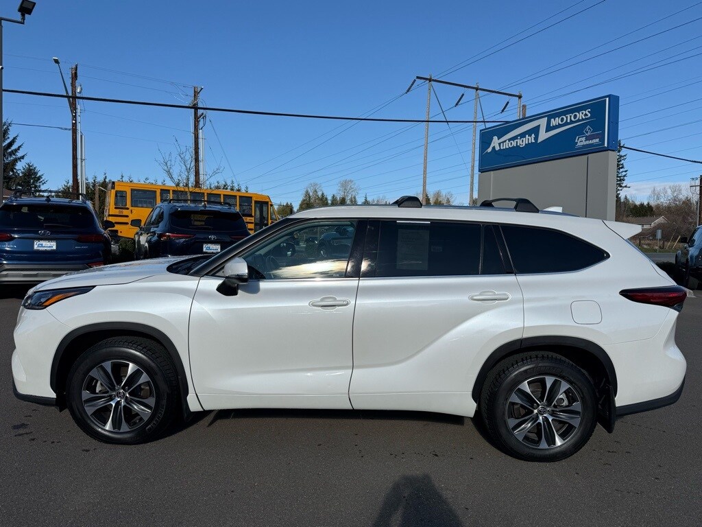 Used 2020 Toyota Highlander XLE SUV