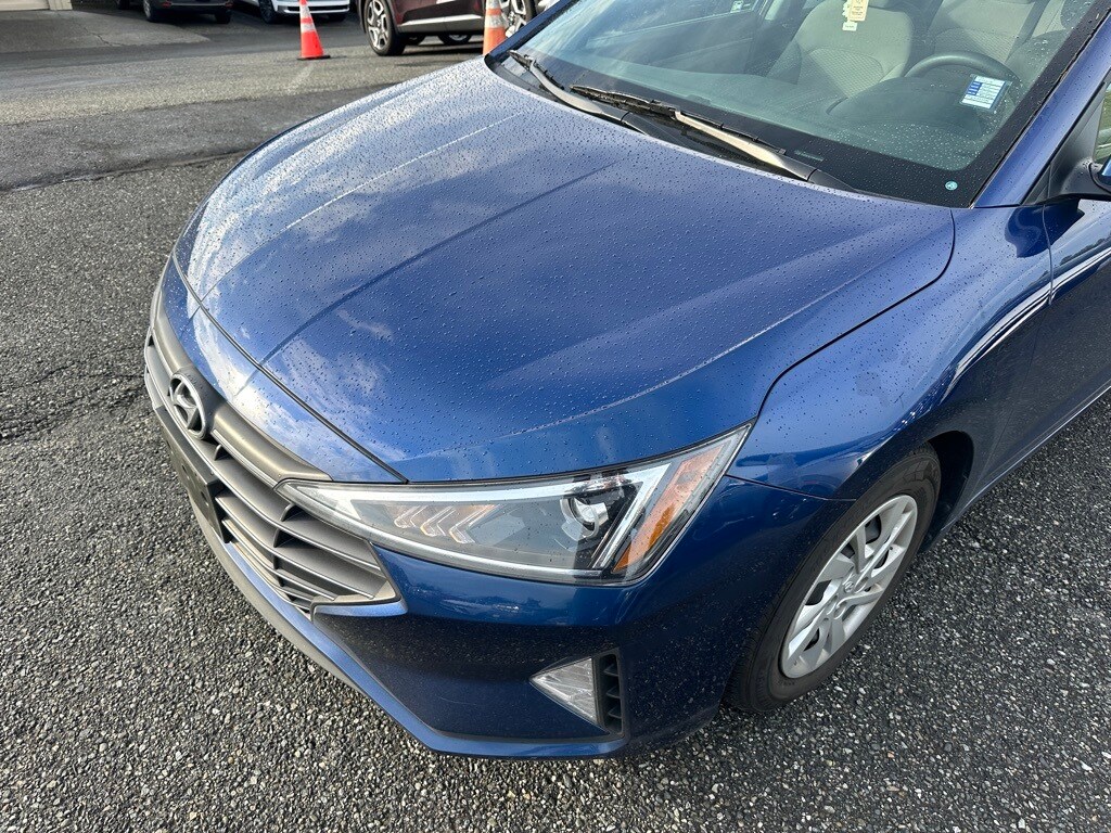 Used 2019 Hyundai Elantra SE Sedan