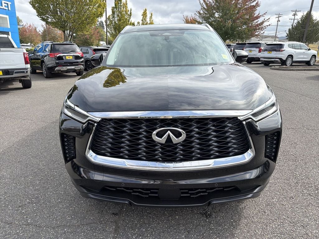Used 2025 INFINITI QX60 Luxe SUV