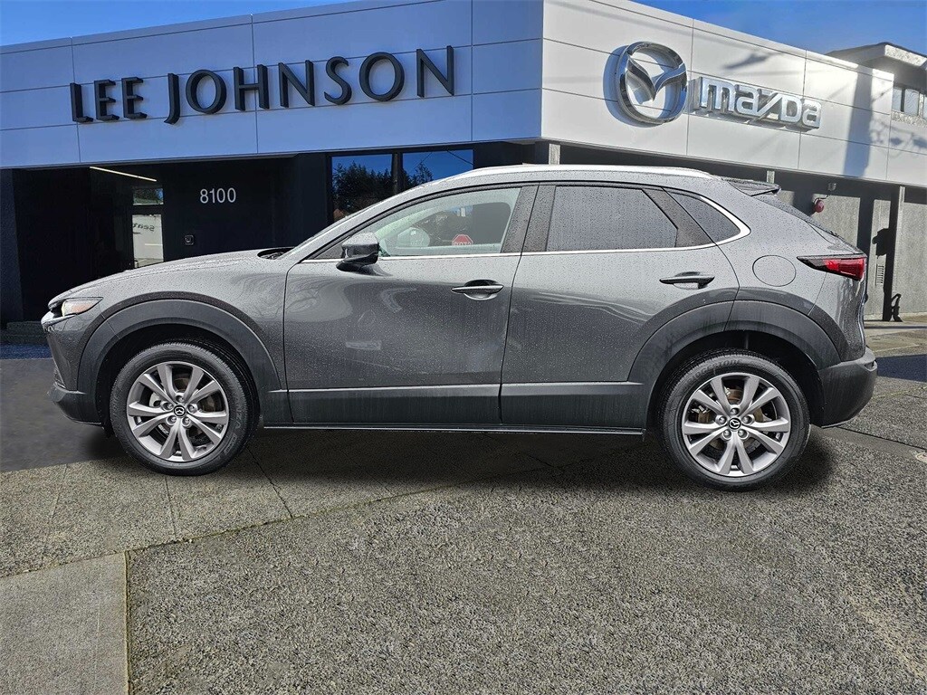 2022 Mazda CX-30 2.5 S Preferred photo 2
