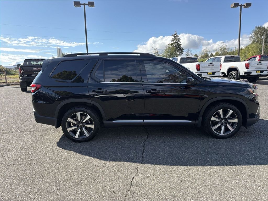 Used 2023 Honda Pilot Touring SUV