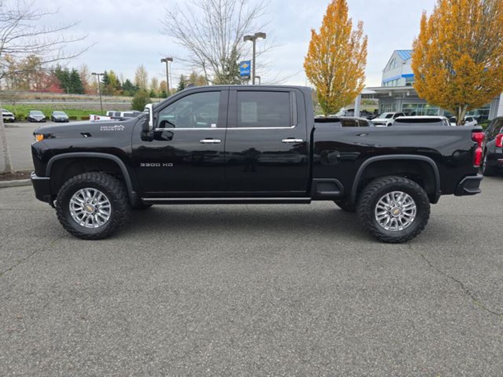 Used 2022 Chevrolet Silverado 3500 HD High Country Truck Crew Cab
