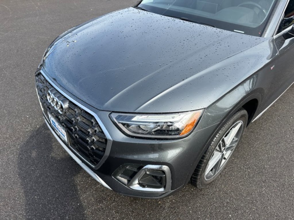 Used 2021 Audi Q5 e 55 Premium SUV