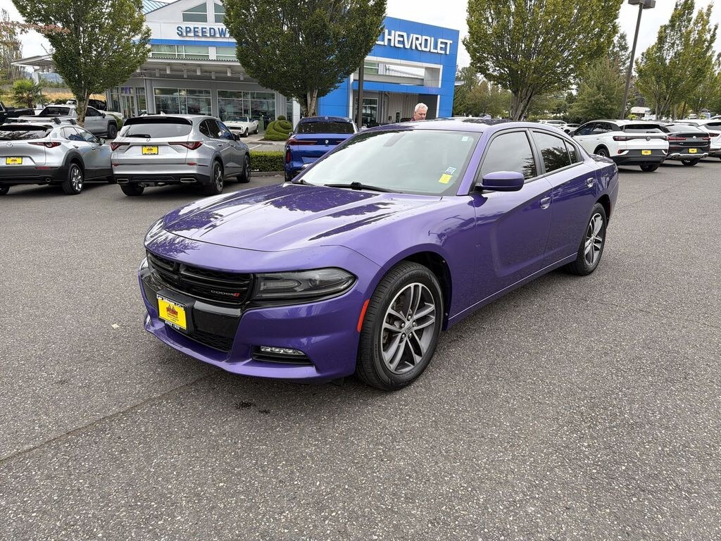 Used 2019 Dodge Charger SXT Sedan