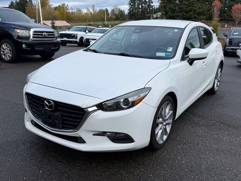  Mazda Mazda3