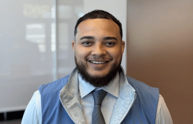 Staff member Dionnys Rodriguez from 564f1048a63b