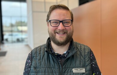 Staff member Anthony Macht from 564f1048a63b