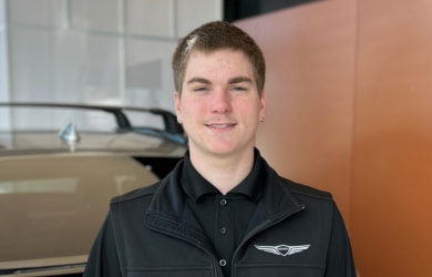 Staff member Willy Rule from ID_fde8f292f923