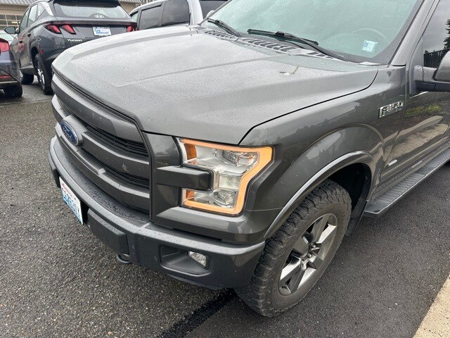 2016 Ford F-150 Lariat photo 3