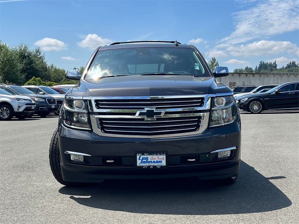 2017 Chevrolet Tahoe Premier photo 2