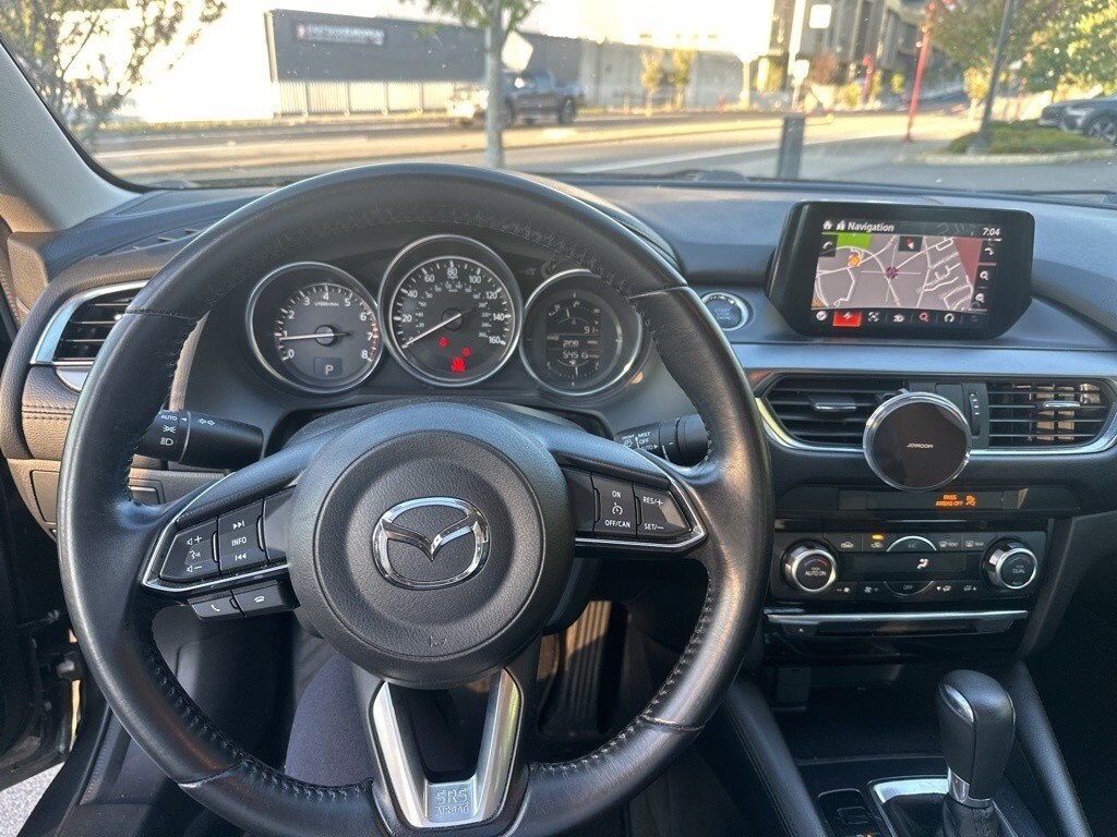 2017 Mazda Mazda6 Touring photo 3