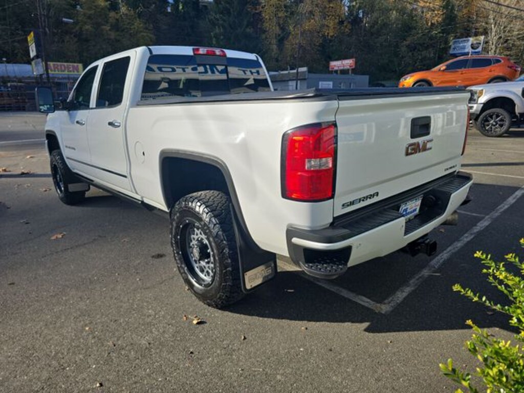 Used 2015 GMC Sierra 3500HD Denali Truck Crew Cab