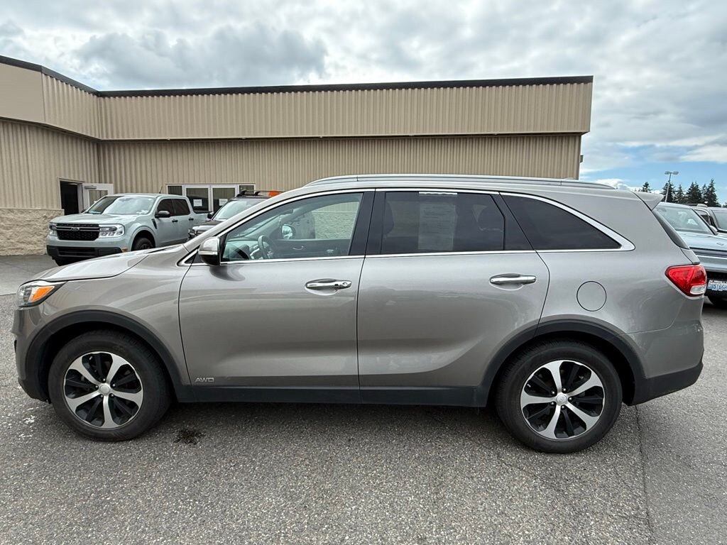 Used 2017 Kia Sorento EX SUV